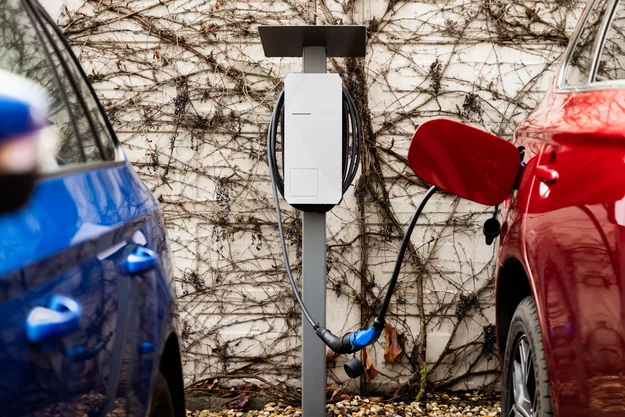 Praktické tipy, ako efektívne nabíjať elektromobil